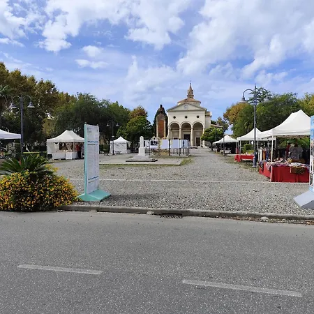 Appartamento Vada Apartmán *